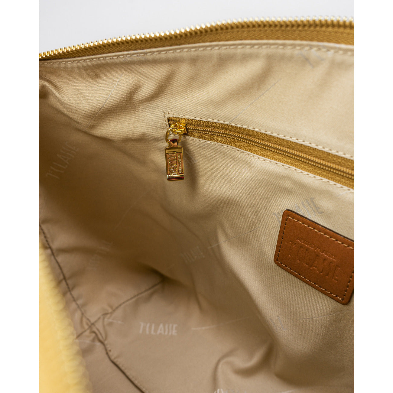 Alviero Martini First Class - Alviero Martini First Class Women's Bag