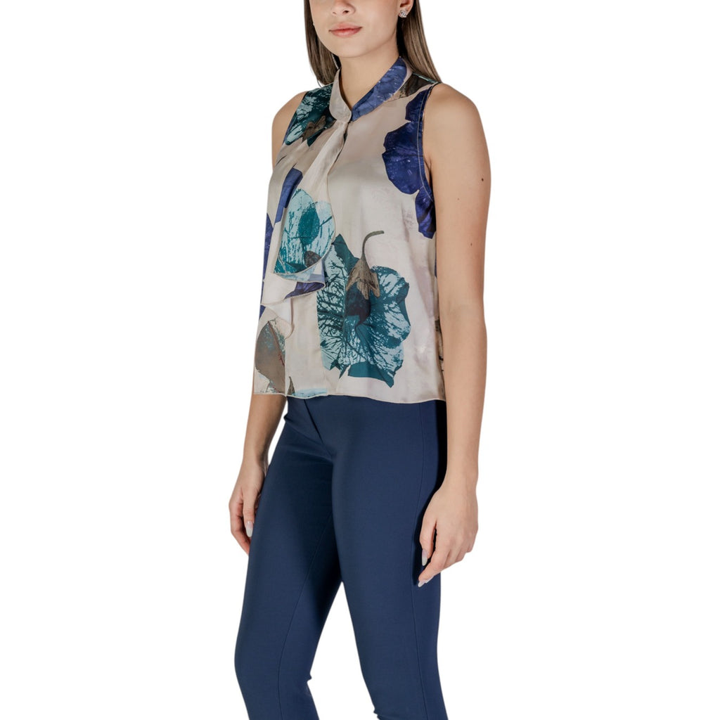 Renaissance - Renaissance Women's Blouse