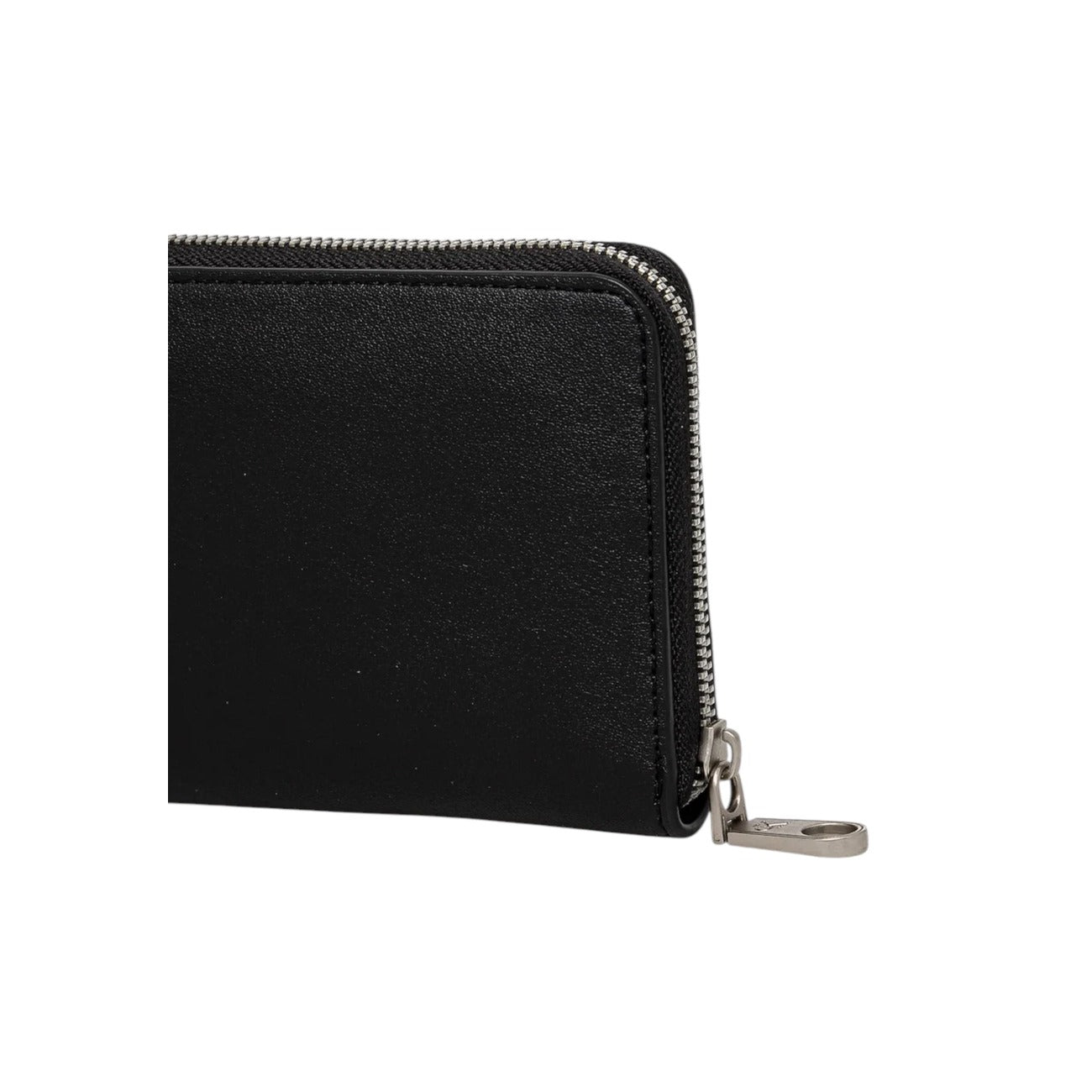 Calvin Klein - Calvin Klein Women's Wallets