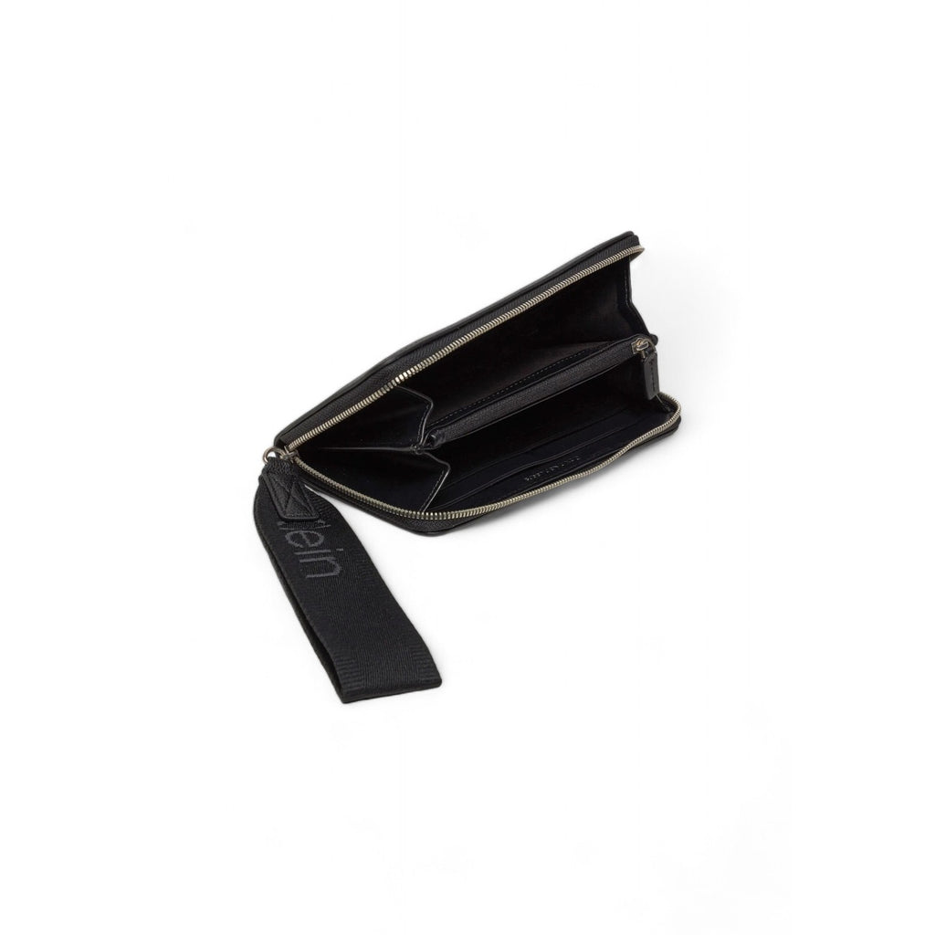 Calvin Klein Jeans - Calvin Klein Jeans Women's Wallets