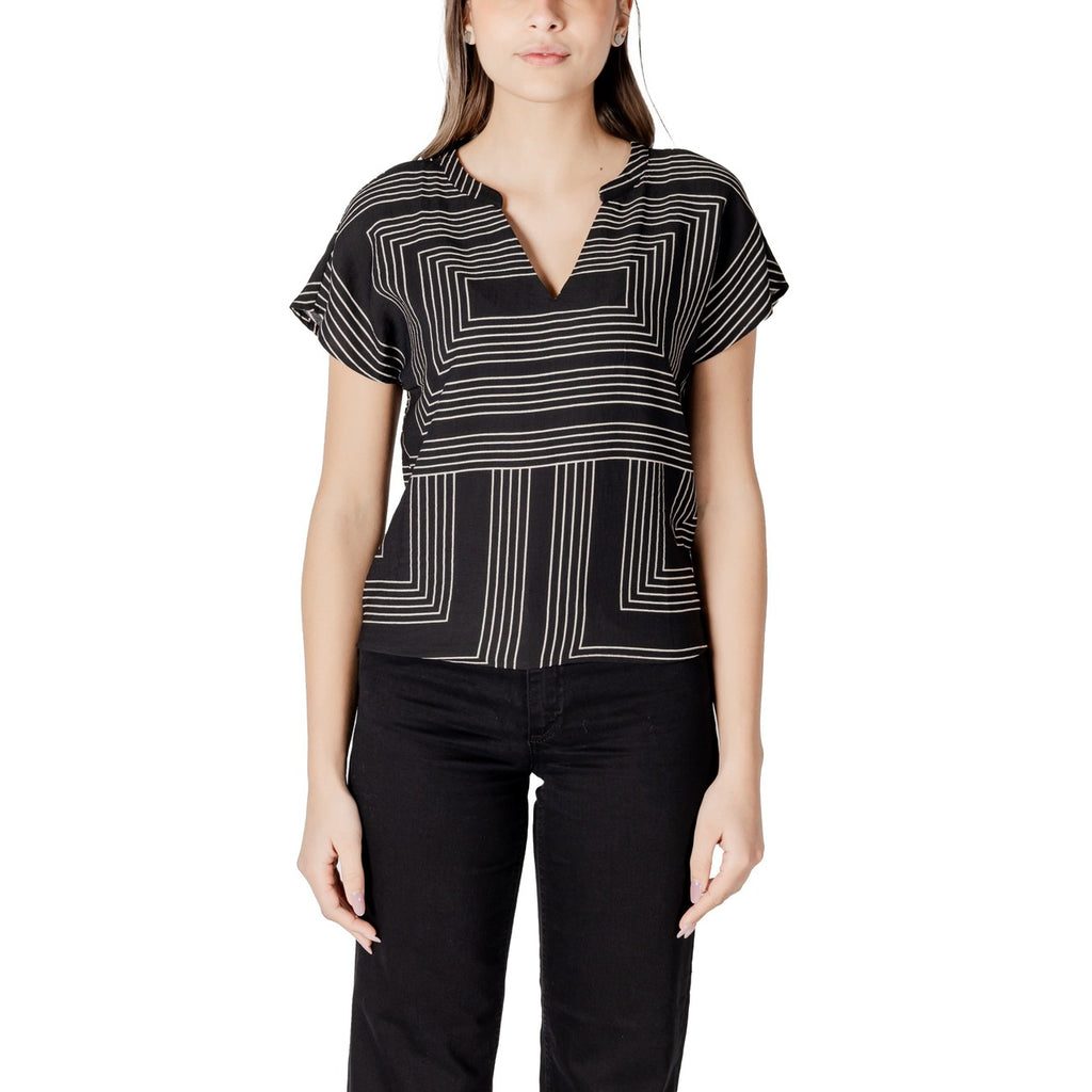 Jacqueline De Yong - Jacqueline De Yong Women's T-Shirt
